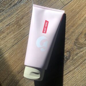 Glossier Body Hero Daily Perfecting Cream New